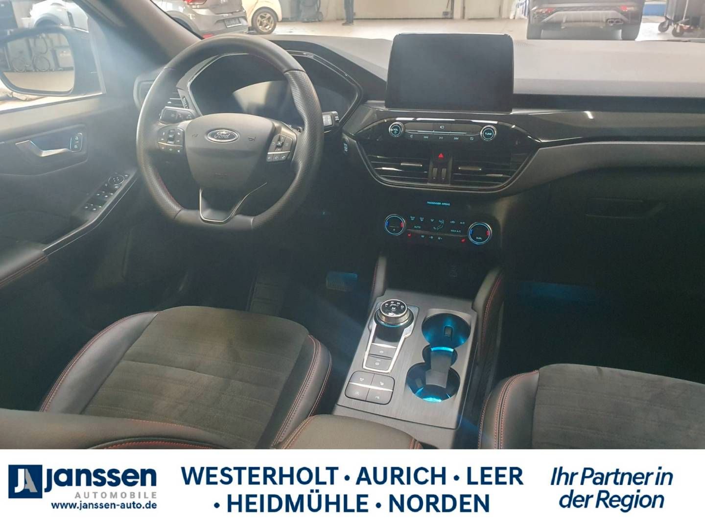 Fahrzeugabbildung Ford Kuga 1.5 EcoBlue Aut. ST Line