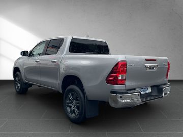 Toyota Hilux 2.4D 4x4 Double Cab Comfort *2xPDC*NAV*SHZ