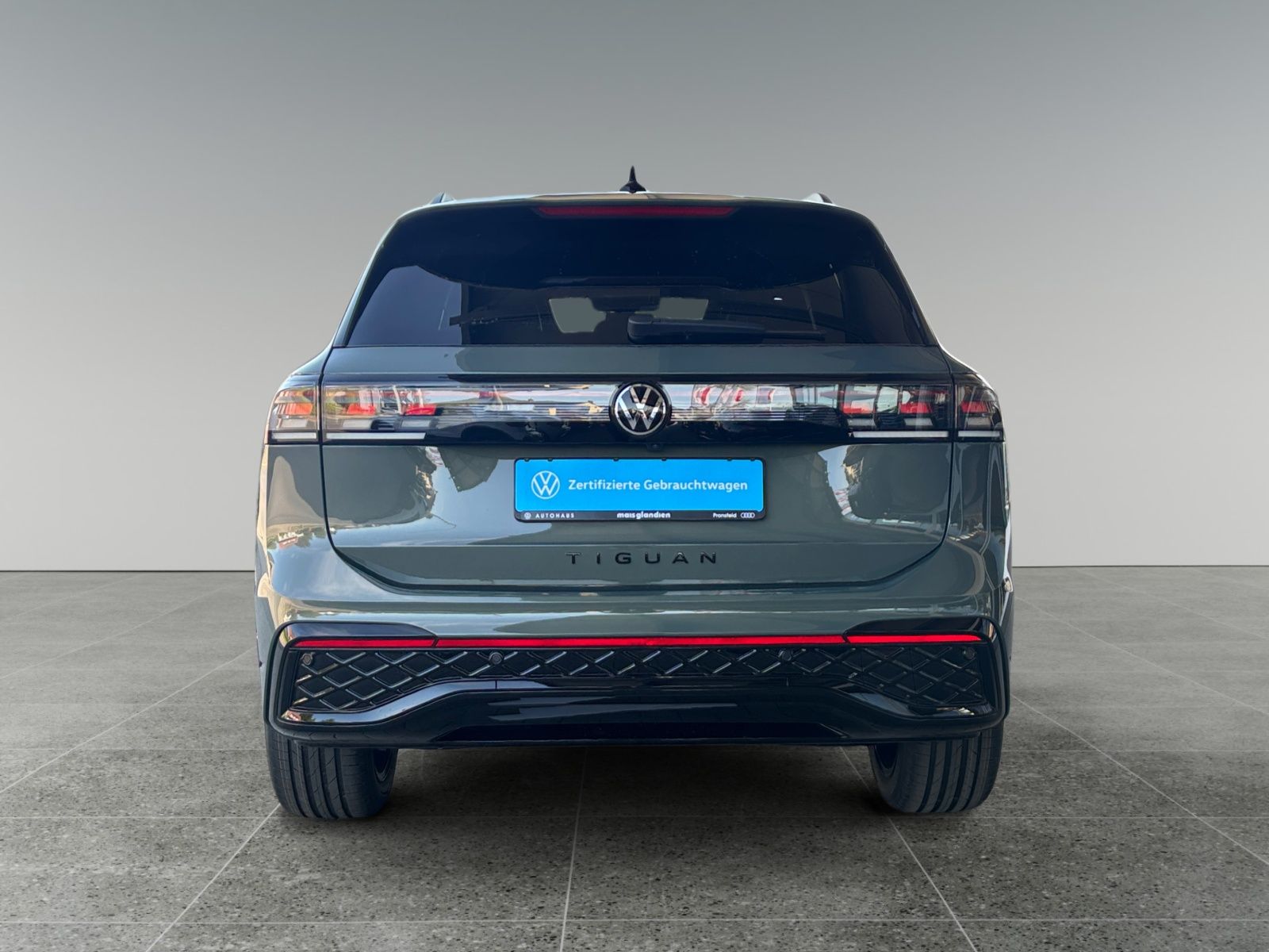 Volkswagen Tiguan 1.5 eTSI R-Line AHK Kamera ACC Navi App foto 5