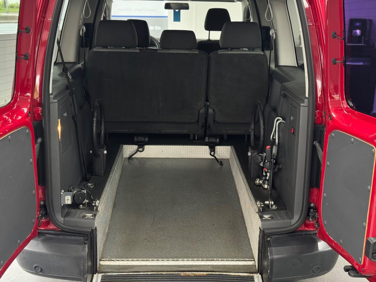 Volkswagen Caddy Maxi 2.0 TDI Rollstuhlgerecht-Rampe 