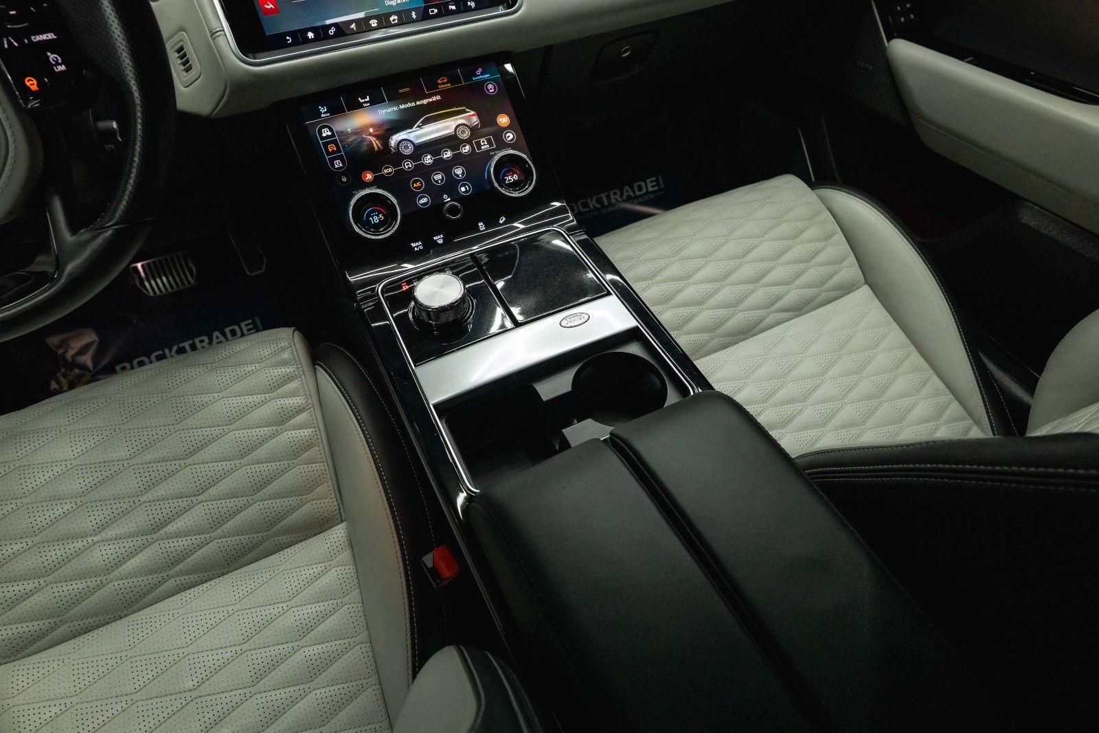Fahrzeugabbildung Land Rover Velar SV Autobiography Dynamic Edition *ACC*19%*