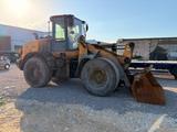 Case 721 F - Case Schlepper