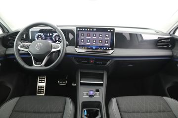 Volkswagen Tiguan - 8