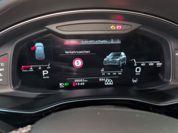 Audi Q7 - 9