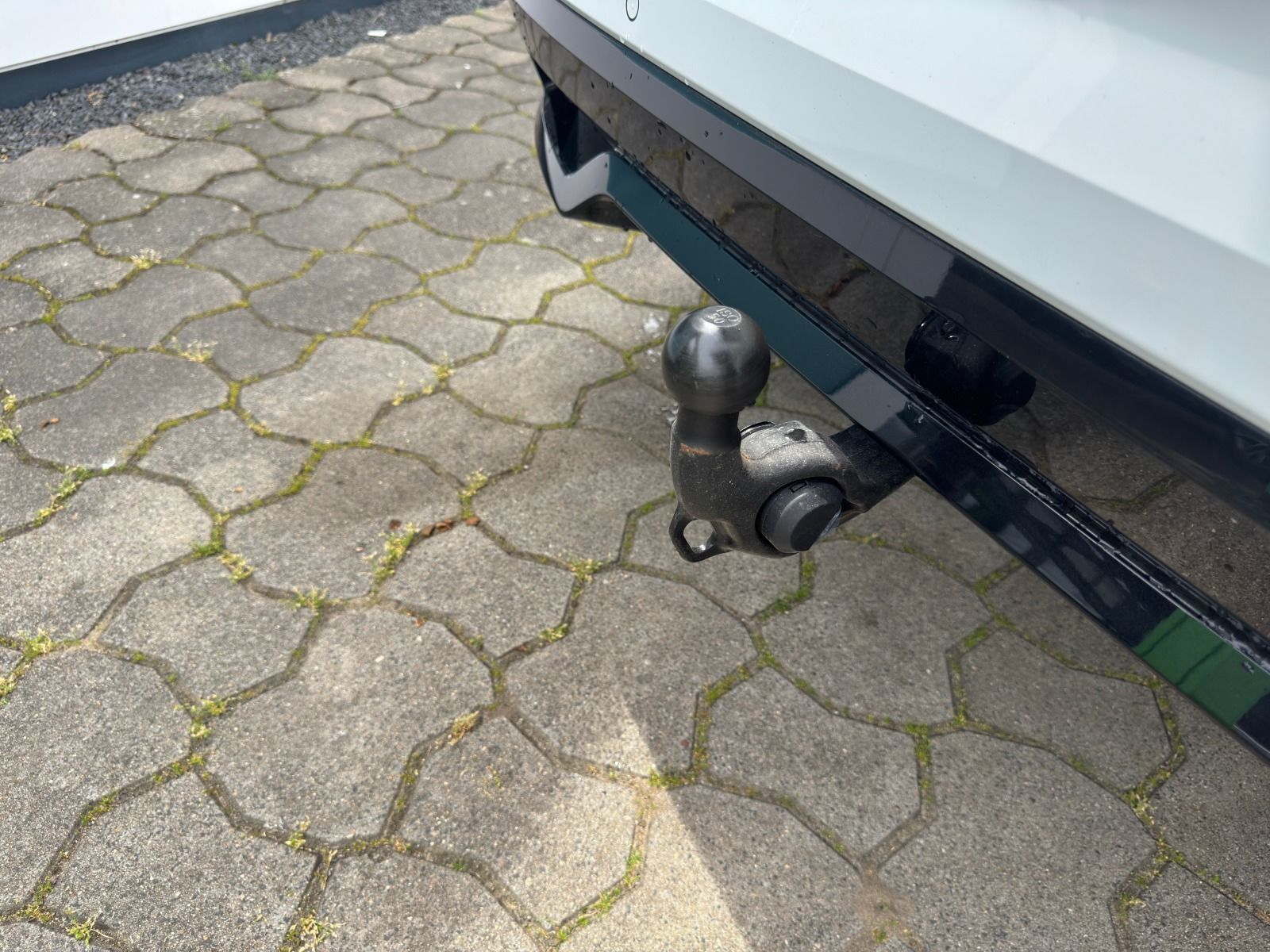 Fahrzeugabbildung SKODA Kamiq 1.5 TSI Monte Carlo*AHK*RFK*ACC*eHeck