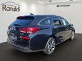 Hyundai i30 cw YES! 1.6 CRDi++Automatik++Navi++Kamera!++ - Hyundai i30 mit Diesel-Antrieb: Kombi
