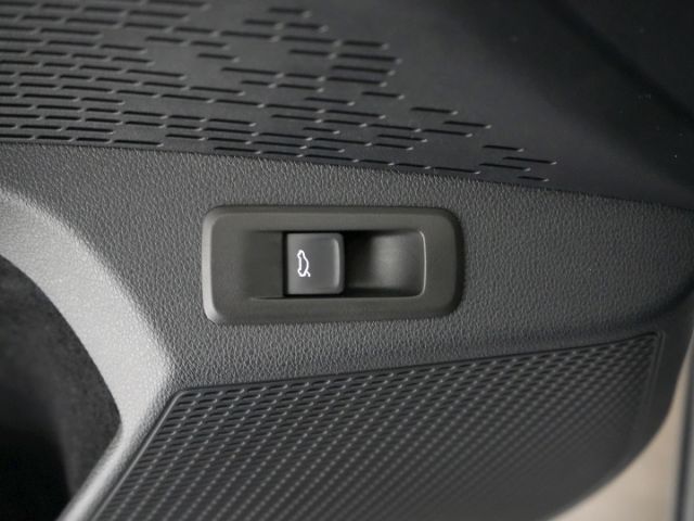 Octavia COMBI SPORTLINE TSI DSG+AHK+NAVI+360 GRA
