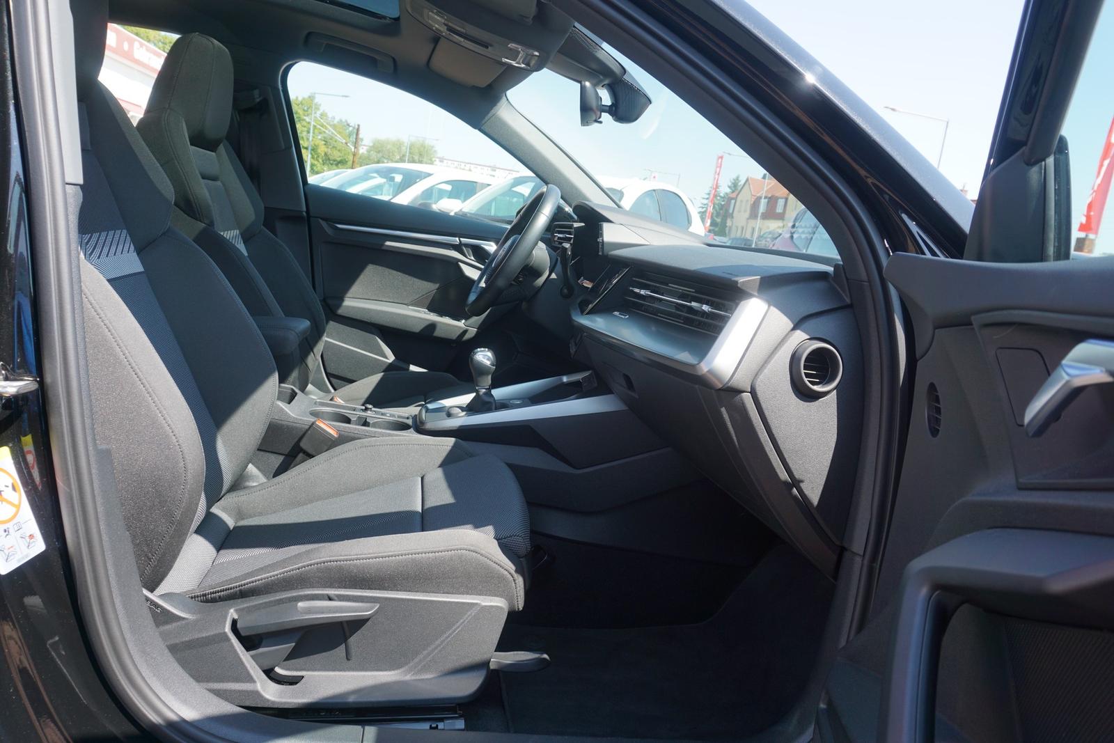 Audi A3 Sportback 35 TFSI advanced LED Navi Panorama, миниатюра 11