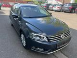 Volkswagen Passat Variant Business Edition"BiXenon"Navi"AHK - Volkswagen Passat: Edition