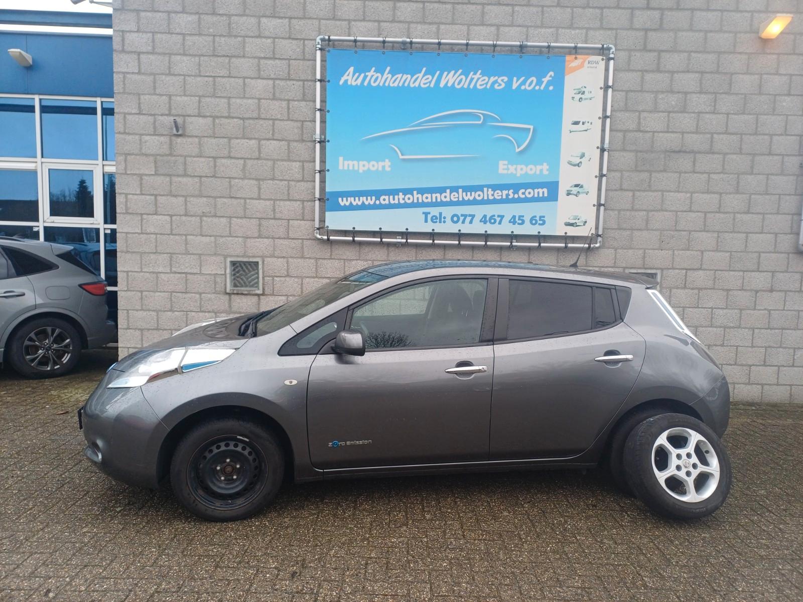 Nissan Leaf Acenta incl. Batterie Navi Kamera Leichtmet