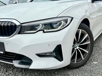 BMW 320 - 4
