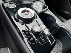 Fahrzeugabbildung Kia  SPORTAGE 1.6T AWD DCT GTL SD GD DRIVE SO *VOLL*