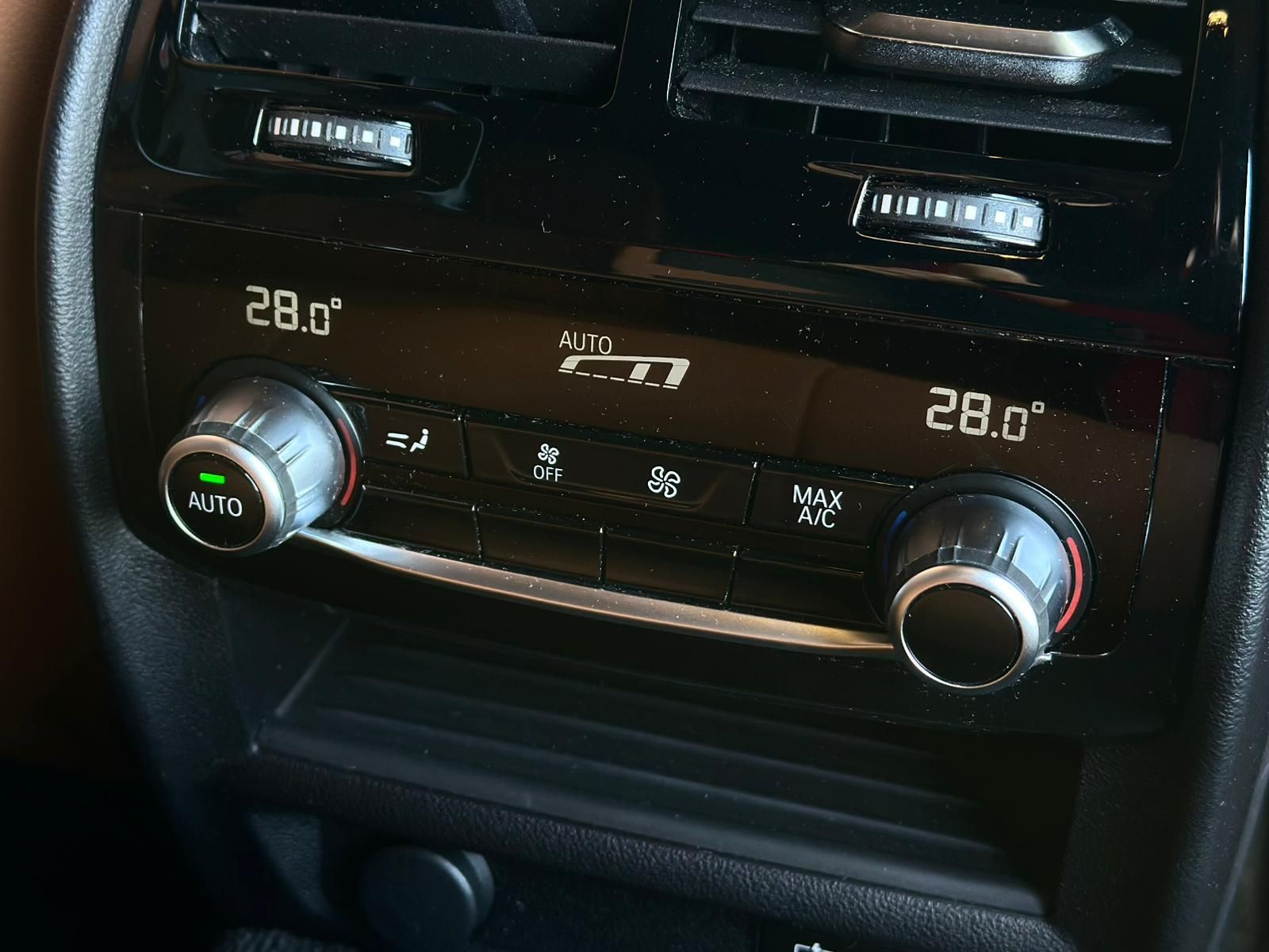 BMW 540i xD M SPORT SHADOW* LASER#SHZ#SH#LH#KEYLESS - Image 24