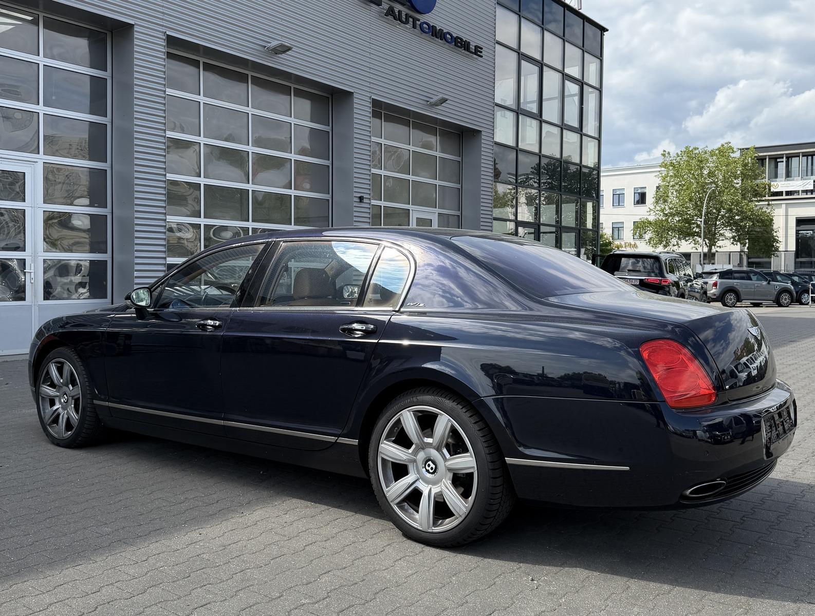 Bentley Continental Flying Spur W12 ACC/ 1 Hand