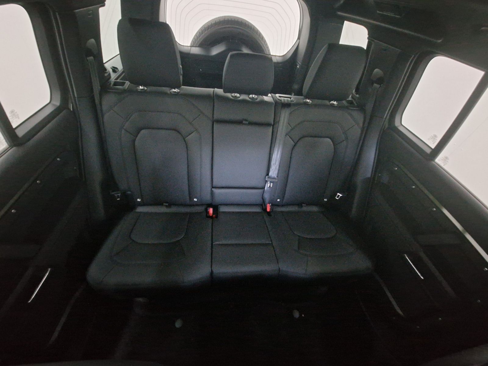 LAND ROVER Defender 110 3.0 Diesel D250 X-Dynamic SE 110 X- – Bild 15