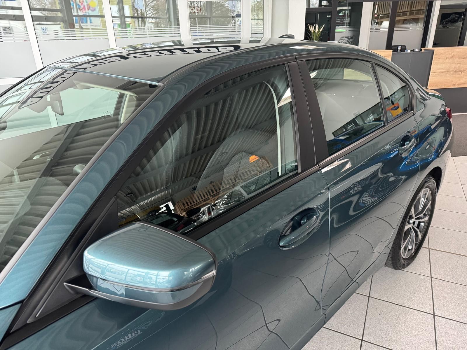 BMW 320i Advantage *Automatik*LED*CarPlay*Navi*SHZ* foto 8
