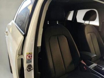 Audi Q3 - 10