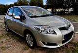 Toyota Auris 1.6 - TÜV bis November 2026 - Toyota Auris Gebrauchtwagen in Stuttgart