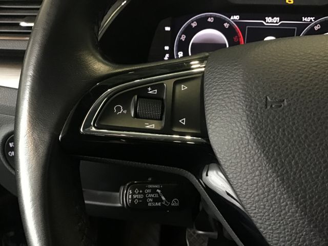 Fahrzeugabbildung Skoda Superb Style 2.0 TDI Combi AHK/Navi/ACC/Xenon