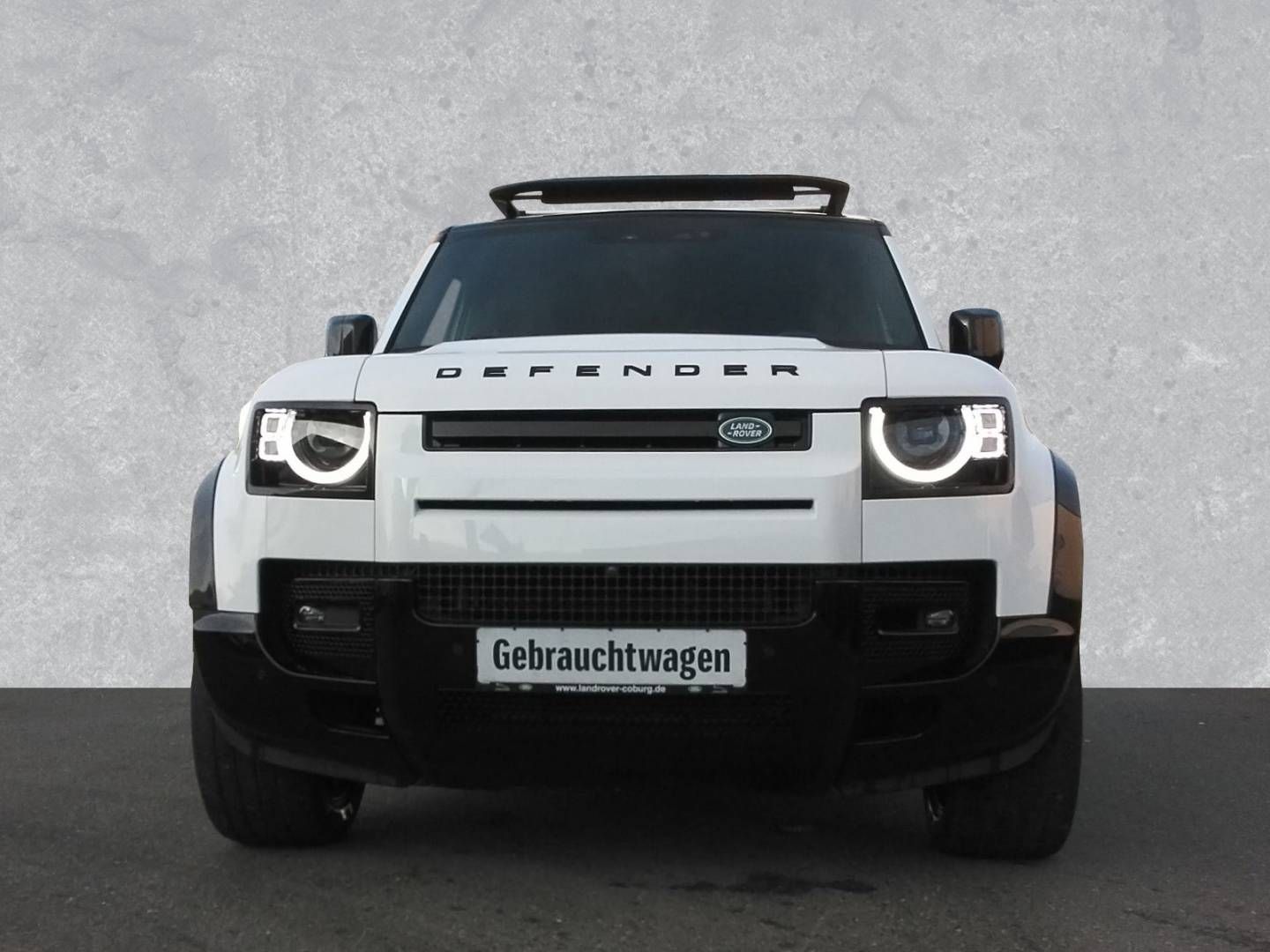 Fahrzeugabbildung Land Rover Defender 110 D300 X-Dynamic SE