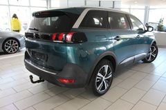 Fahrzeugabbildung Peugeot 5008 Allure 1.2T NAVI/LED/PDC/AHK/7-SITZER/TEMPO