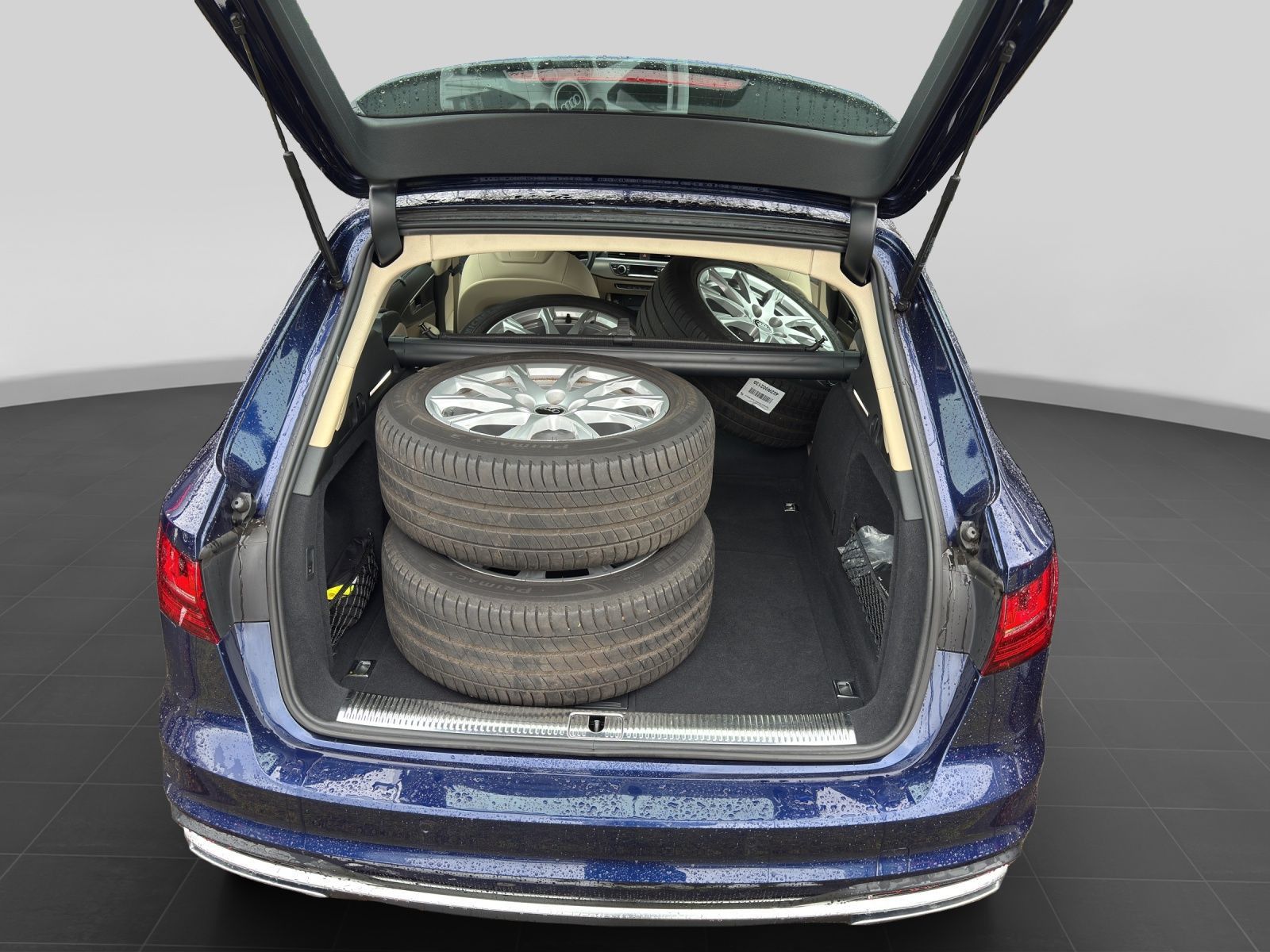 Audi A4 - Bild 17