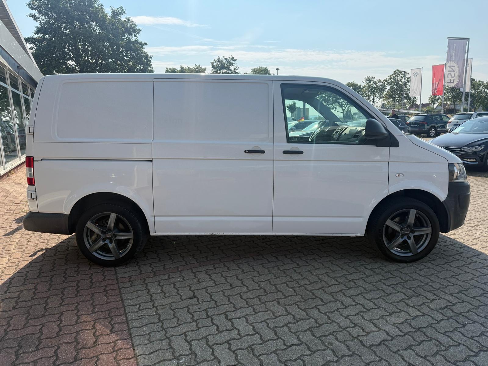 Volkswagen T5 2.0 TDI Kasten