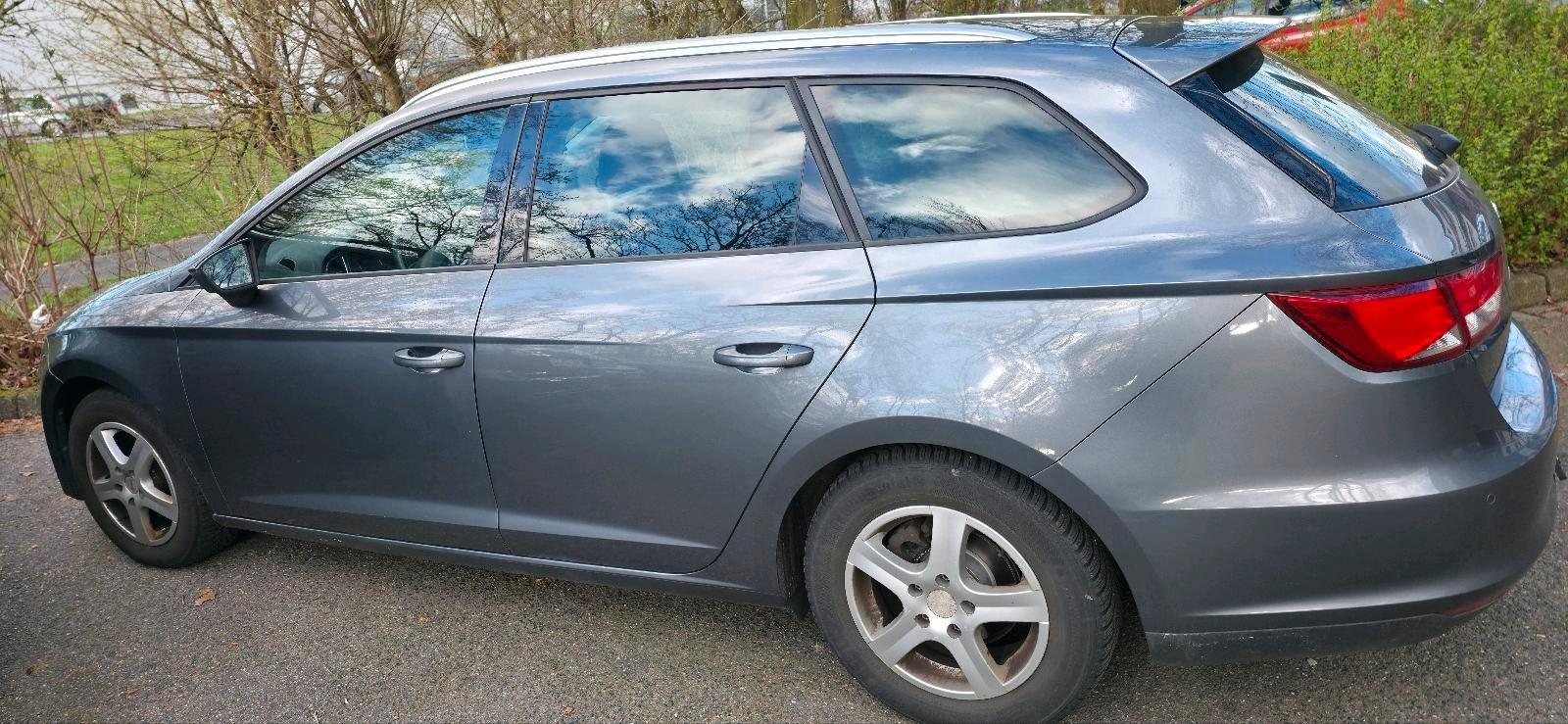 Seat Leon 2015 — interior