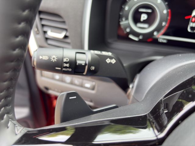 Nissan Qashqai Tekna °Premium Paket°HUD*Pano*Navi*Leder