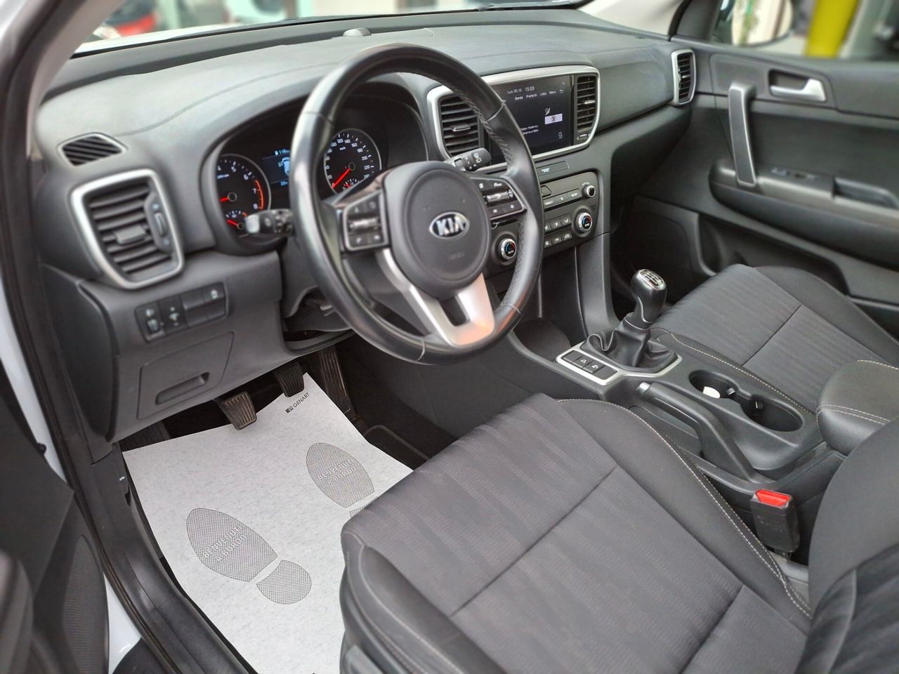 Kia Sportage 1.6 Benzina 2WD Business Class imagem 3