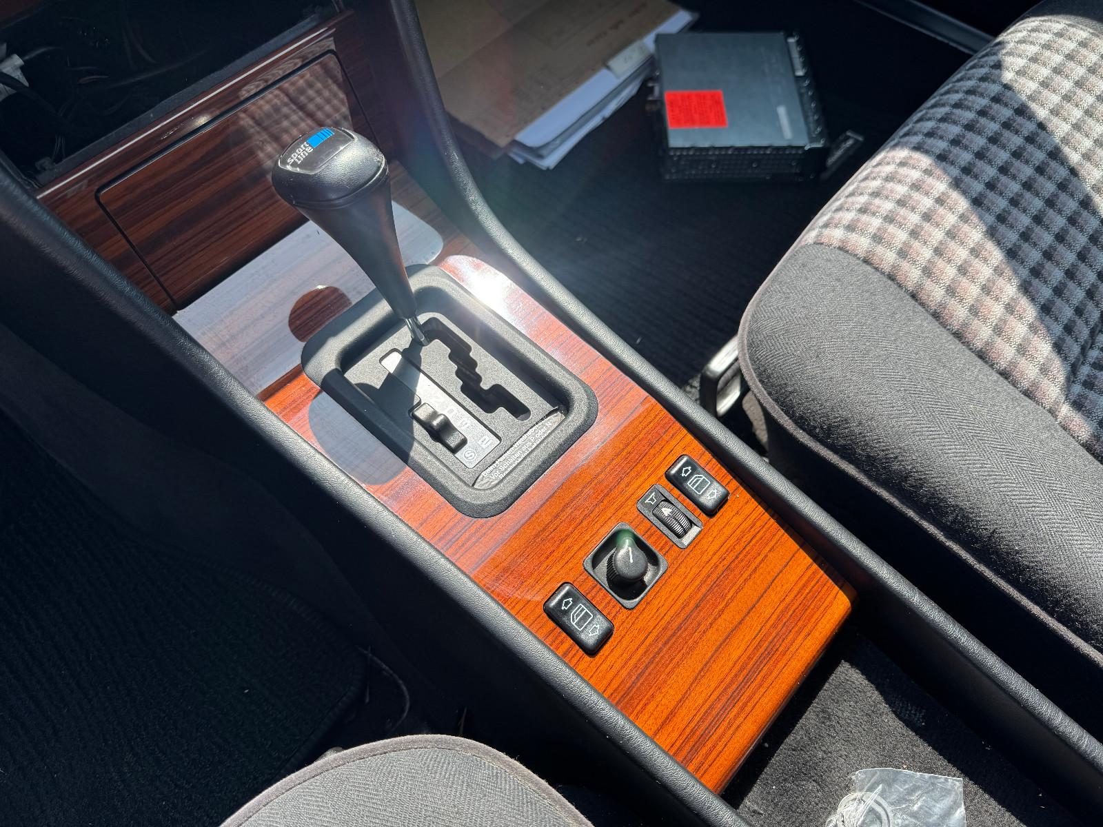 Mercedes-Benz CE 220 W124 Coupe Automatik Klima 1.Hand Tüv 28