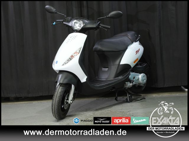 Piaggio ZIP 50 E5 WHITE GLOSSY