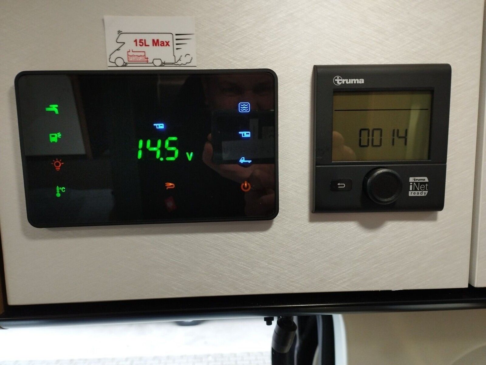 Fahrzeugabbildung Karmann Dexter 4x4 DE 560 AW Allrad 4x4, Rückfahrkamera