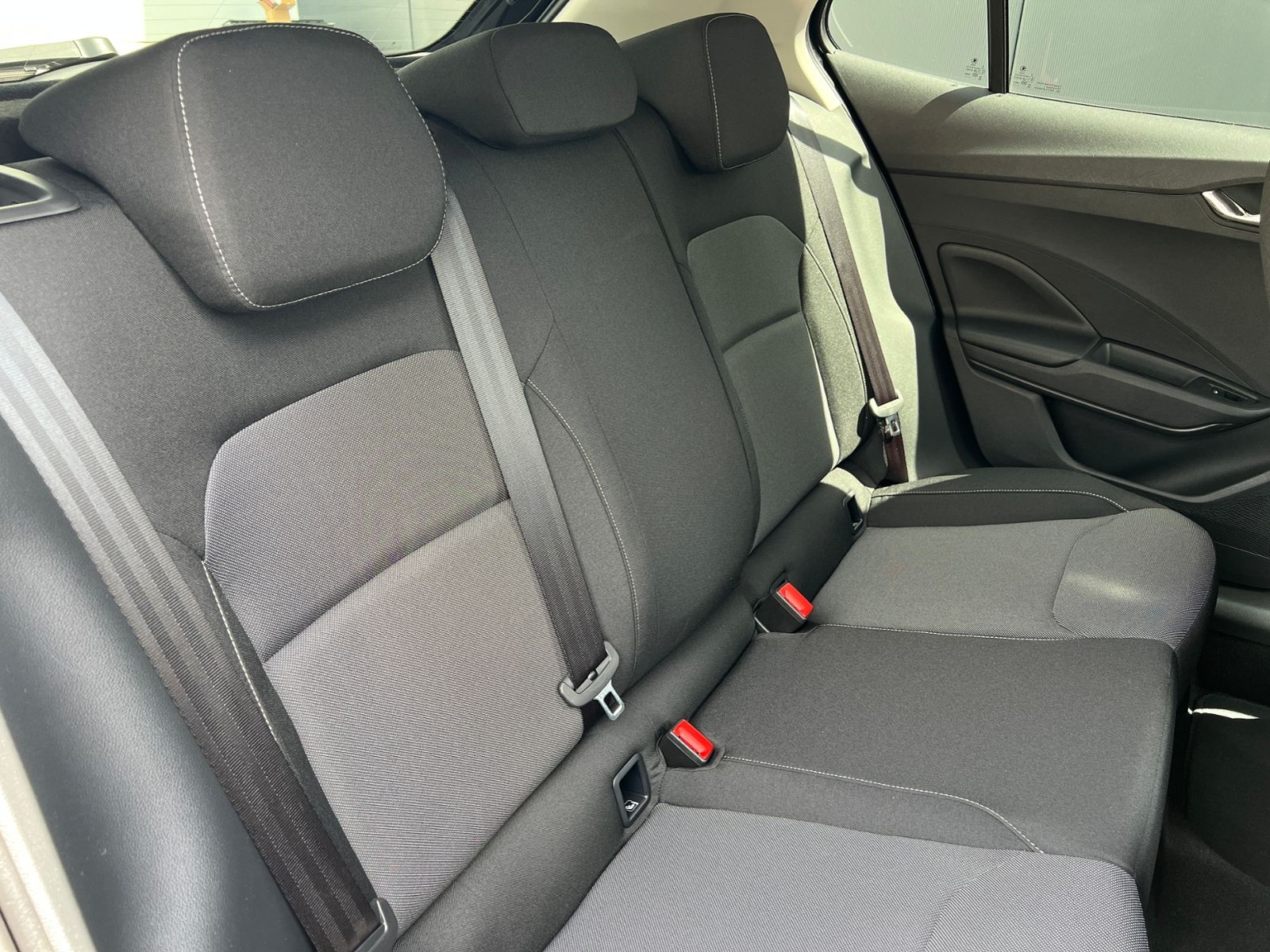 Fahrzeugabbildung SKODA Fabia Tour 1.0 TSI *Winter-Paket,KESSY,Einparkhi