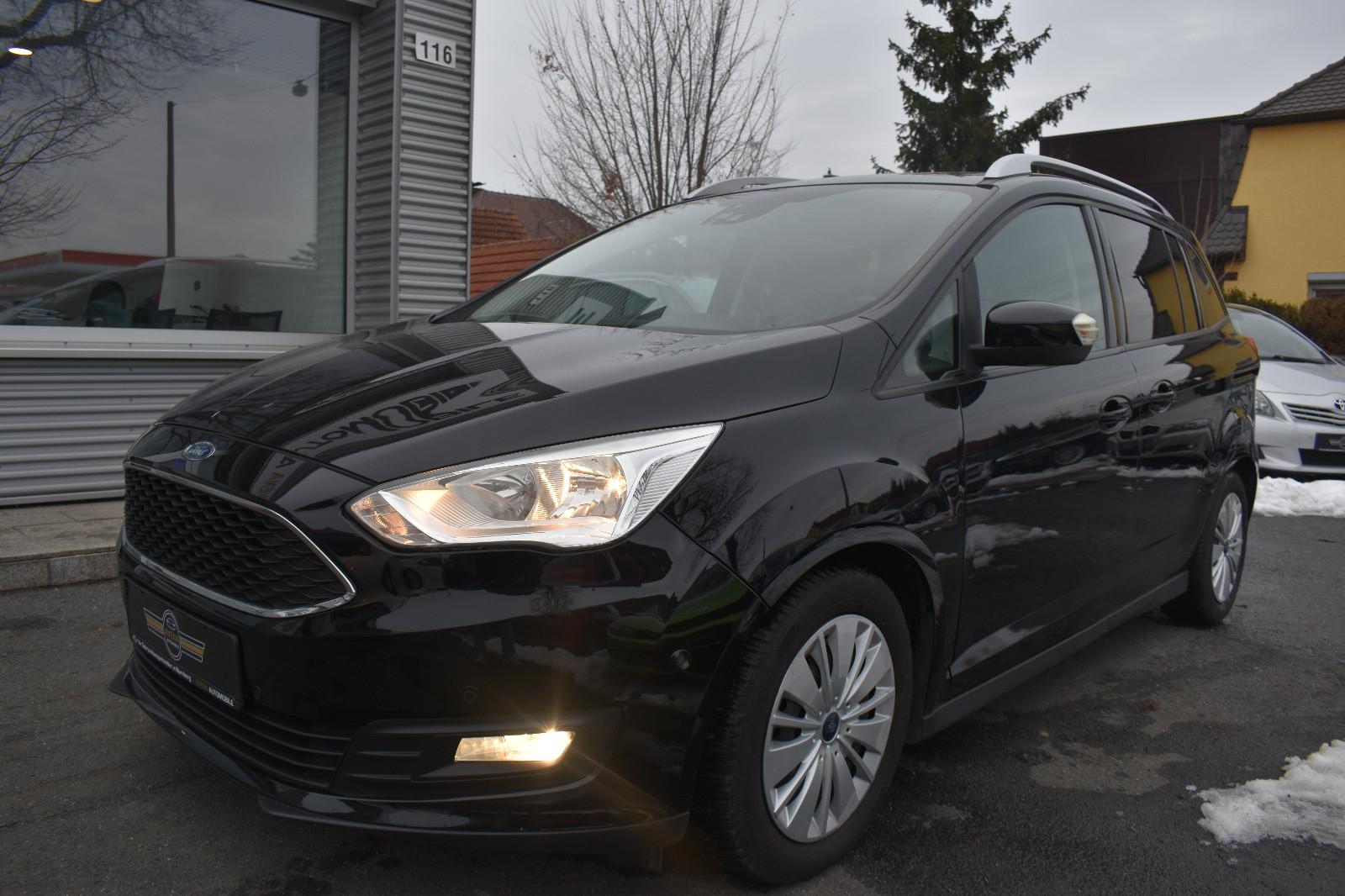 Ford Grand C-Max *Navi*Kamera*PDC*SHZ*Alu+7 Sitze