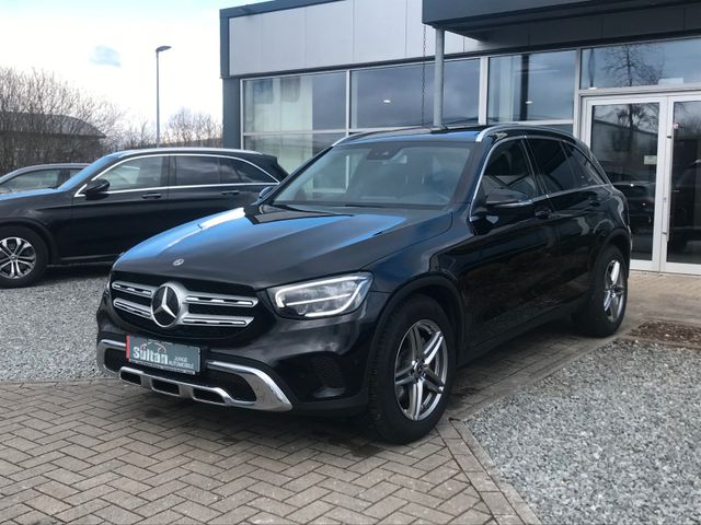 Mercedes-Benz GLC 220 d 4M Exclusive Pano Distr. Burmester Kam