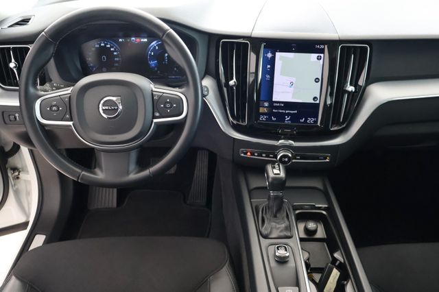 Volvo XC60 Momentum LED 360 Kamera CarPlay