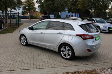 Hyundai i30 cw FIFA World Cup Edition