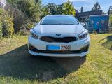 Kia cee`d alles neu AU/HU/Inspek/Bremsen