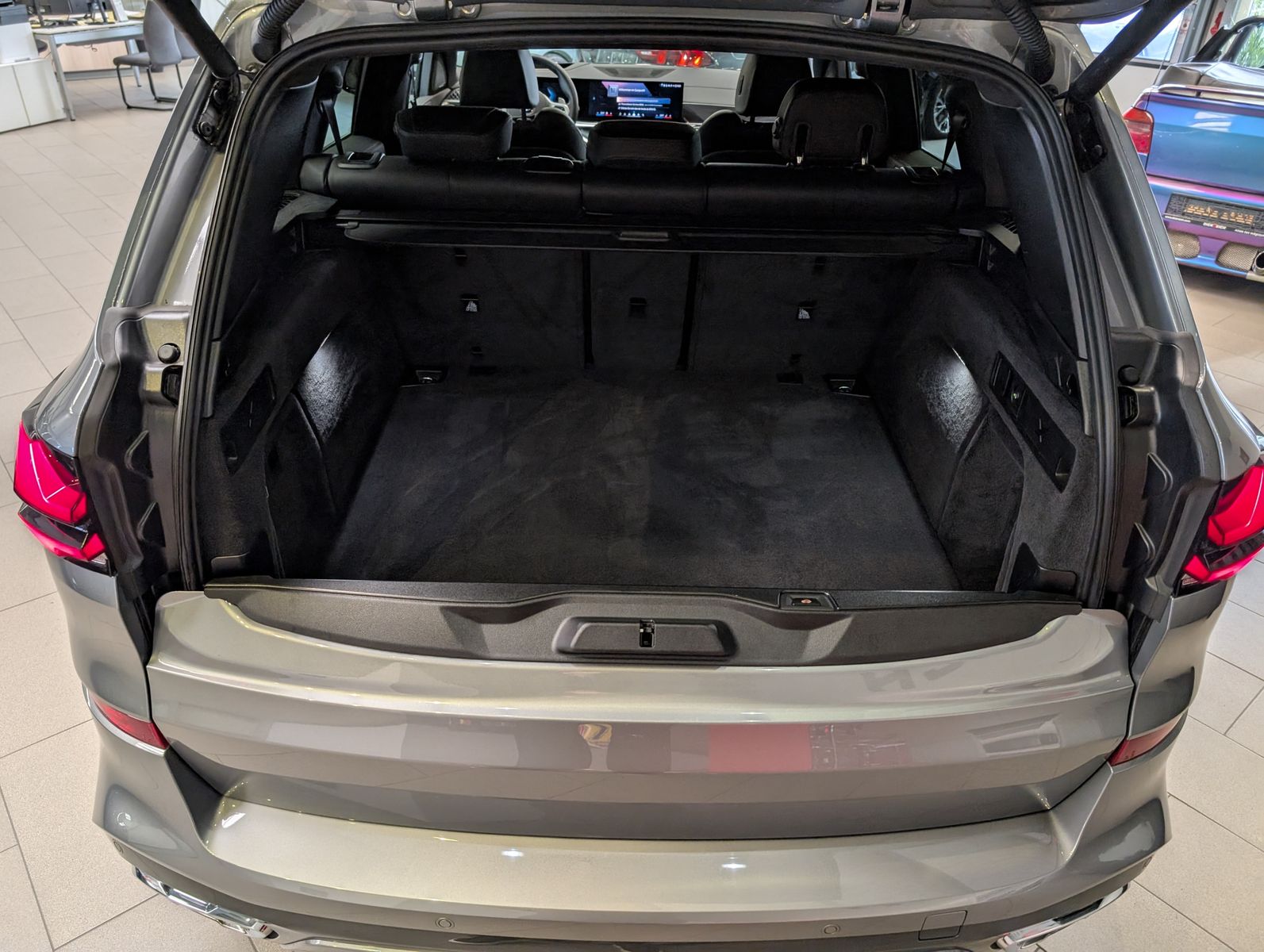 Fahrzeugabbildung BMW X5 30d xDrive M-Sport Innovati AHK H&K UPE:105T€