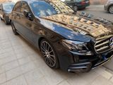 Mercedes-Benz E 250 AMG Line Autom. AMG Line - gebrauchte Mercedes-Benz E 250 aus dem Jahr 2017