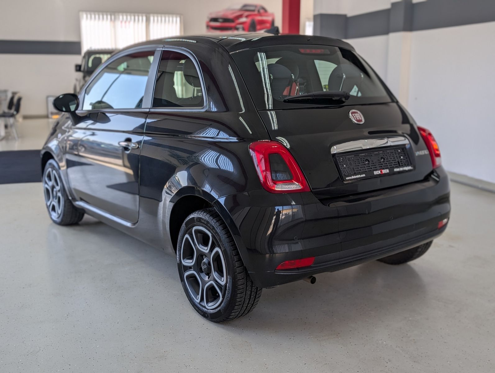Fahrzeugabbildung Fiat 500 GSE 1,0 Mild-Hy Comfort-Pack Tech-Pack Temp