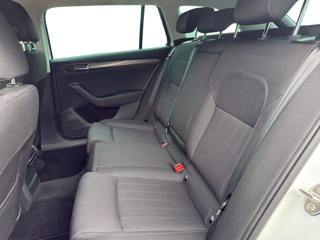 Skoda Superb - Bild 21