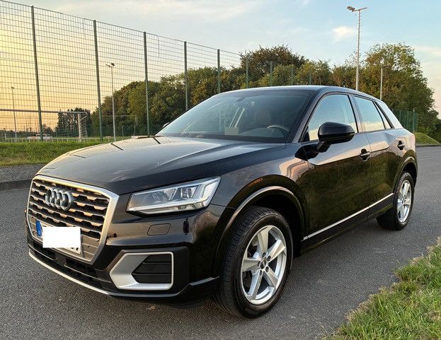AUDI Q2 1.4 TFSI COD Sport, Navi, LED, 110KW,