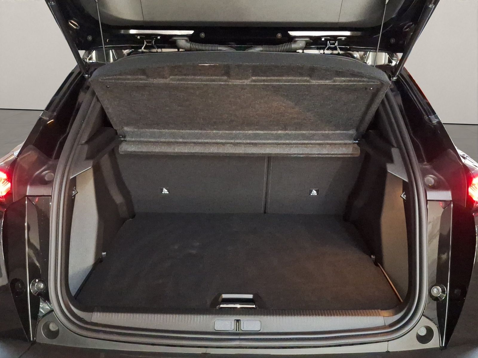 Peugeot 2008 - Bild 18
