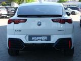 BMW IX2 xDrive30 M Sportp. ACC°AHK°°Ad.LED°Parkass. - weiße BMW iX2