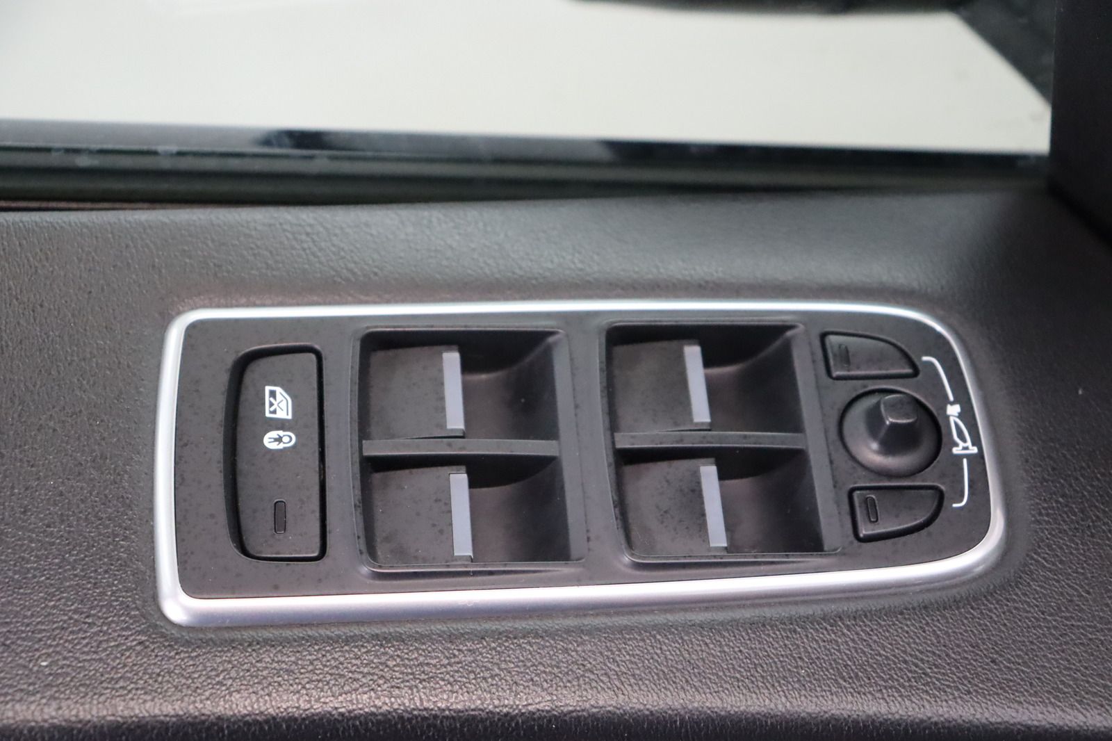 Fahrzeugabbildung Jaguar F-Pace 25t AWD * Navi * Anhängerk * LED
