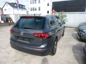 Volkswagen Tiguan - 5