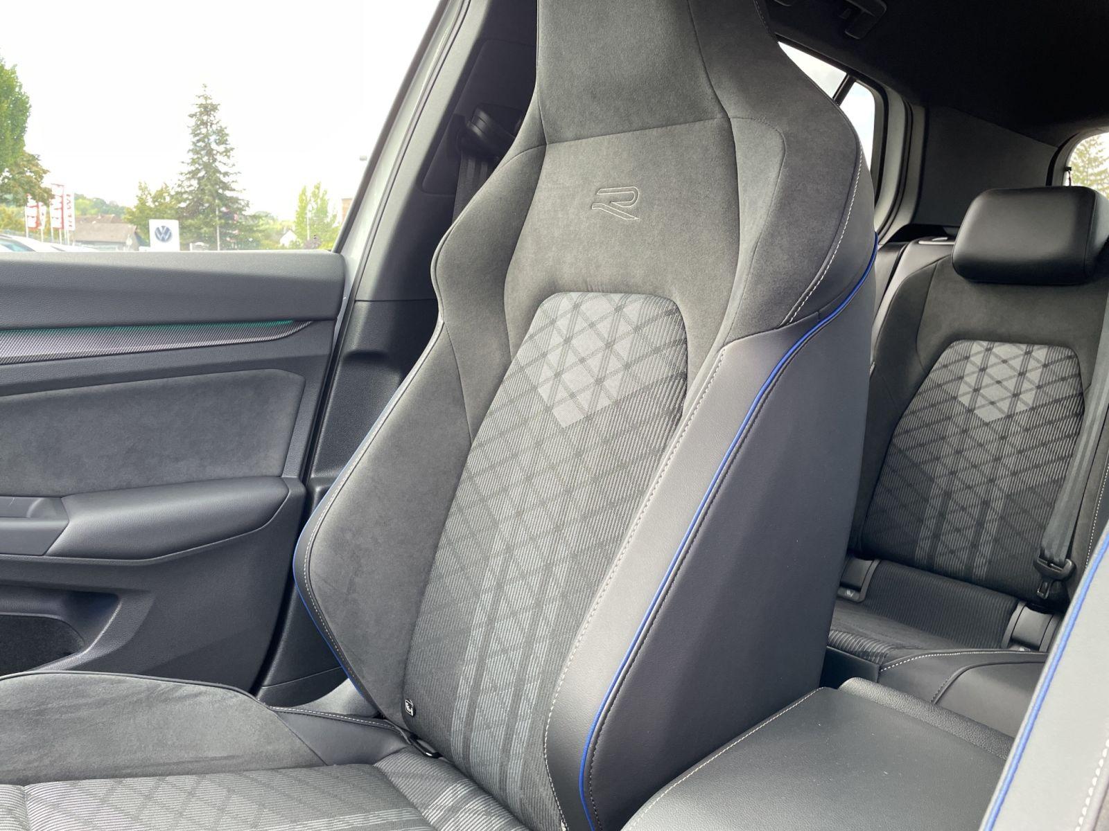 Volkswagen Golf VIII 1.5 eTSI 7-Gang DSG R-Line AHK, миниатюра 20