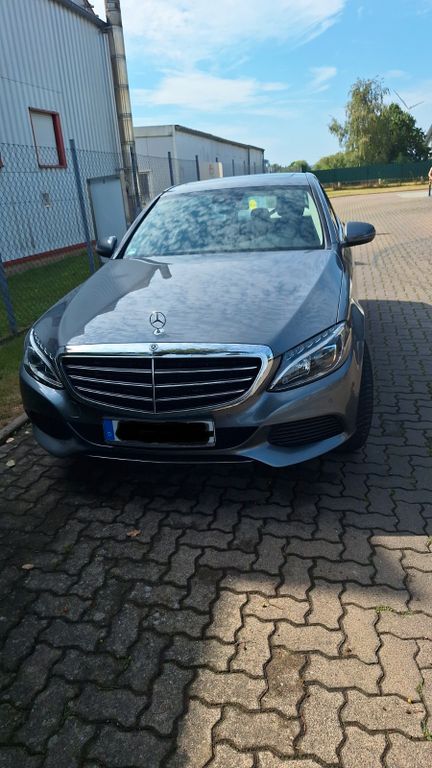 Image of Mercedes-Benz C 220